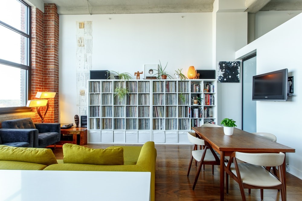 Rent Household storage unit to keep things
